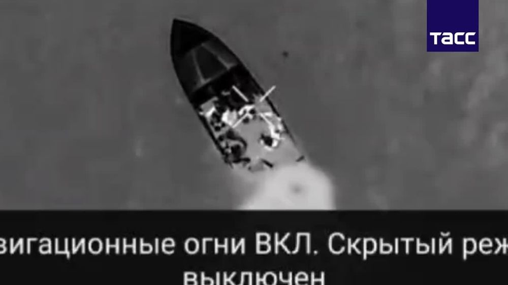 Поражение лодки противника с пехотой подразделением 18-й общевойсковой армии группировки войск "Днепр" в Херсонской области