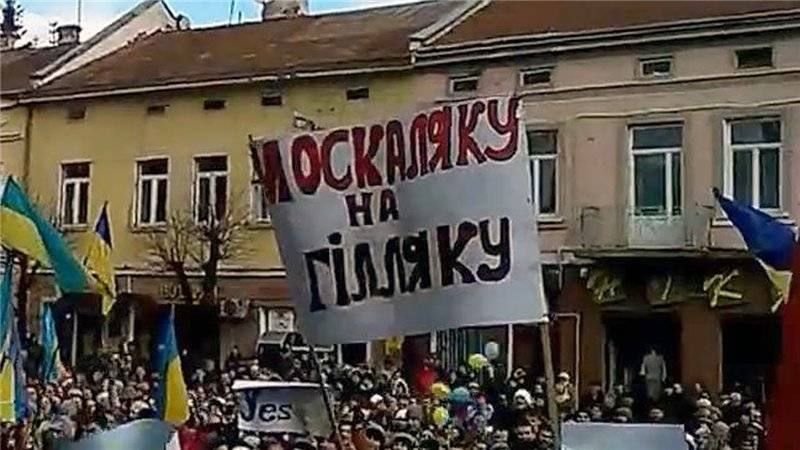  :           