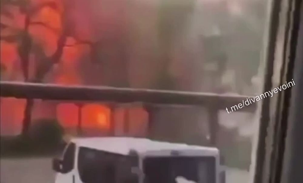 Два майора: Павлоград. Украина. Кадры нашел Диван: