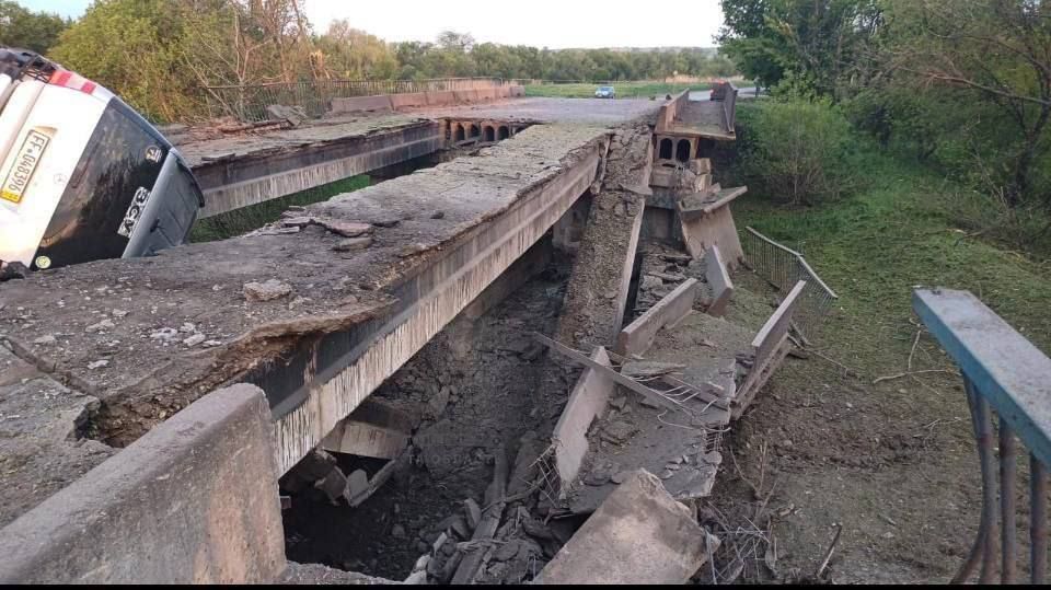 Уничтоженный ударом ВКС России мост в Новопавловке, Днепропетровская область