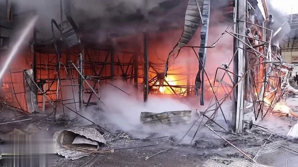 Массированная атака разных модификаций «Гераней» по тыловым объектам Украины начата вчера вечером, продолжается до сих пор