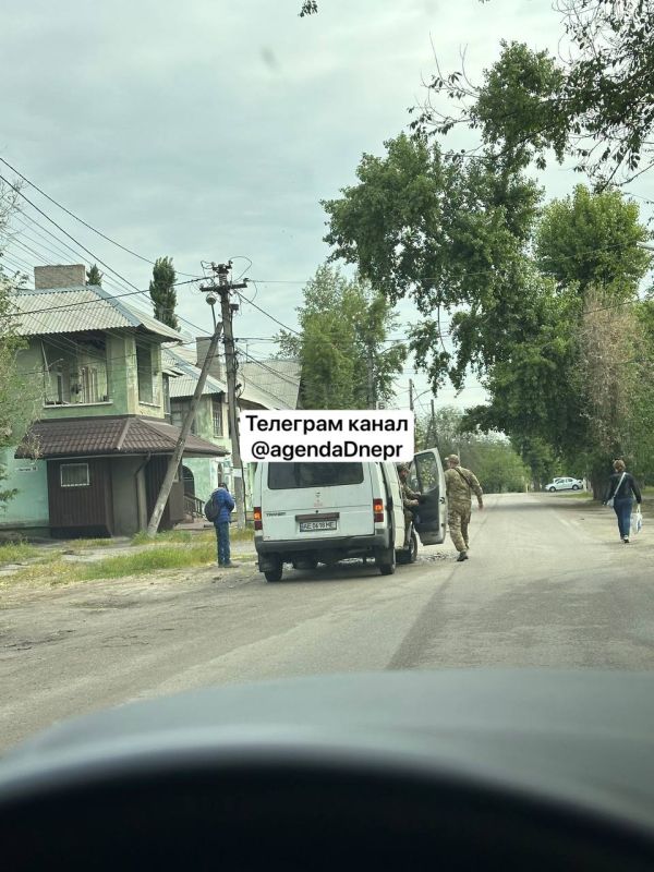 Внимание, Днепропетровск. Сообщаем о местах скопления душегубов Внимание, Днепропетровск. Сообщаем о местах скопления душегубов