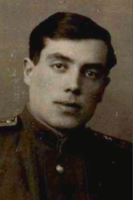 Дорогие подписчики, вы продолжаете присылать фотографии наших Героев Великой Отечественной Войны