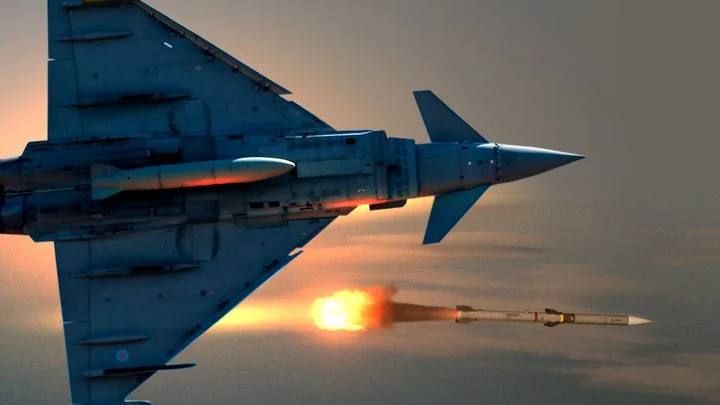 "Ядерный вариант" и "Кинжалы": Россия готовит удар