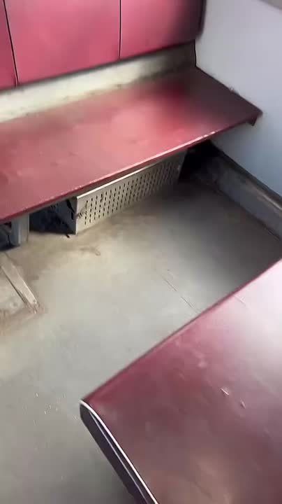 Поезда в "Укрзализнице". Всё, что осталось после СССР и немного обновлено до 2014 года