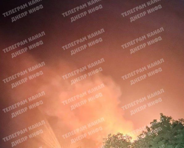 Владислав Шурыгин: Более сотни БПЛА "Герань-2" атаковали этой ночью объекты ВСУ и военной промышленности на Украине Владислав Шурыгин: Более сотни БПЛА "Герань-2" атаковали этой ночью объекты ВСУ и военной промышленности на Украине