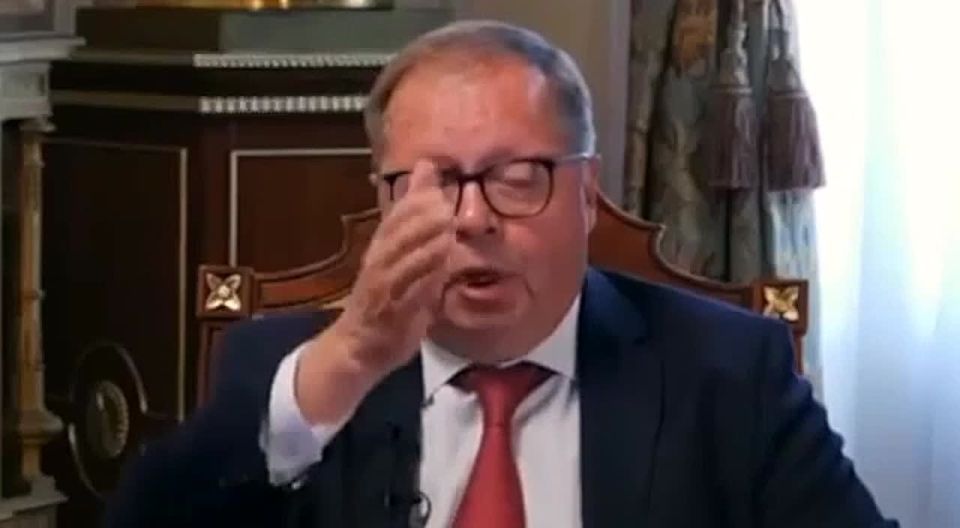 “МЫ ПРОСТО ОТРЕЗАЕМ ВСЕ МОСТЫ ЧЕРЕЗ ДНЕПР, ТРЕТЬ СТРАНЫ ОТ ОСТАЛЬНЫХ”