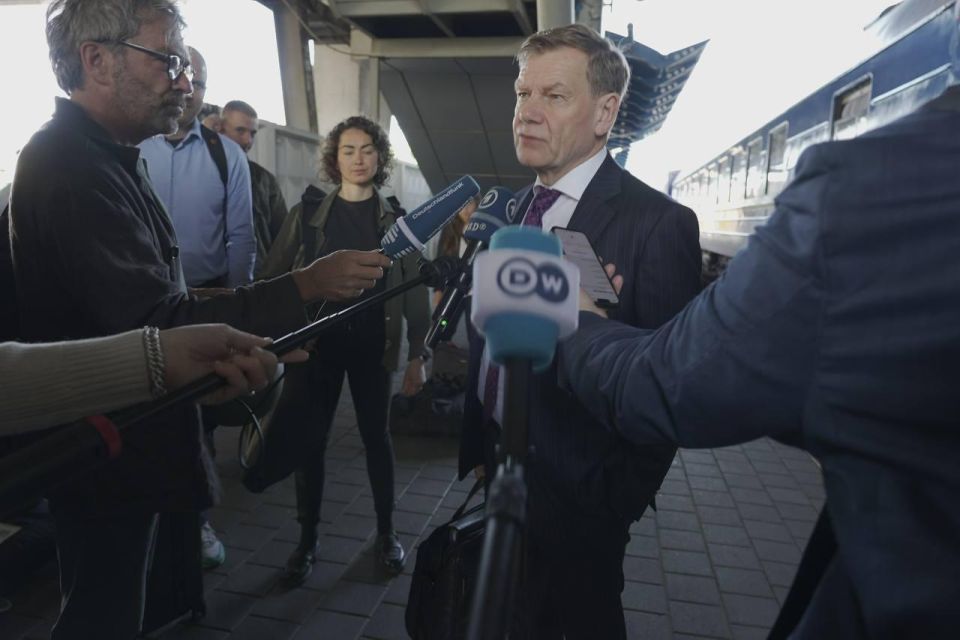 В ходе визита Глава МИД ФРГ Йоханна Вадефуля сопровождает высокопоставленная делегация из немецкой оборонной промышленности