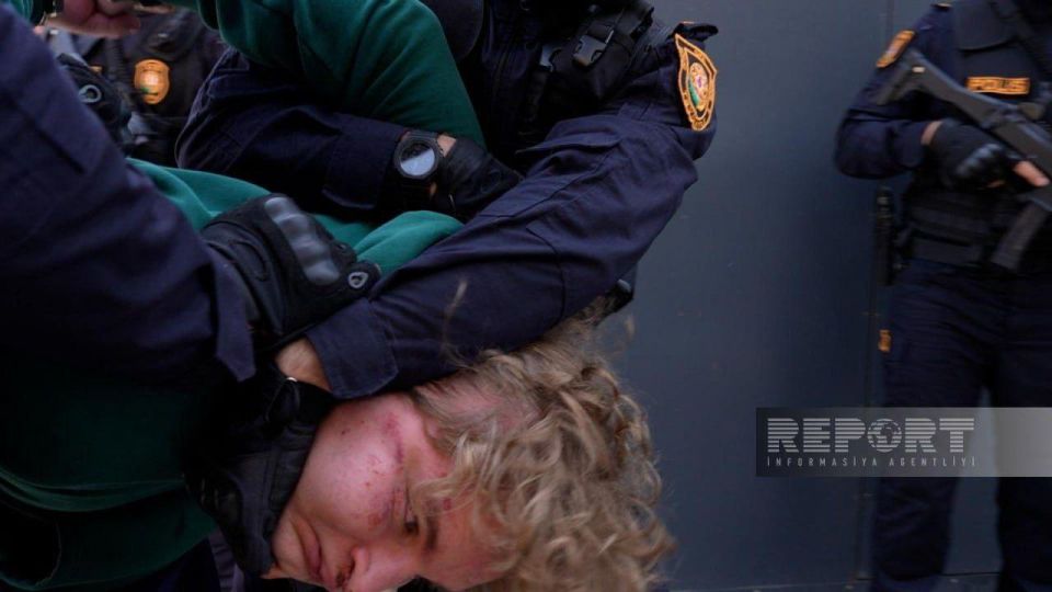 Фото и видео задержания россиян Фото и видео задержания россиян