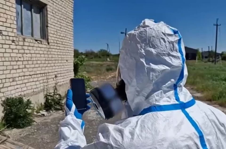 В ДНР обнаружен схрон боевиков ВСУ с самодельными бомбами для БПЛА, начиненными отравляющим веществом хлорпикрином, сообщили в ФСБ