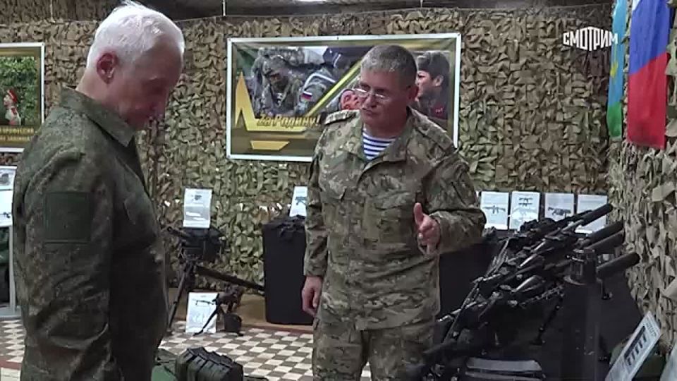 Андрей Белоусов проинспектировал группировку войск «Днепр» в зоне СВО