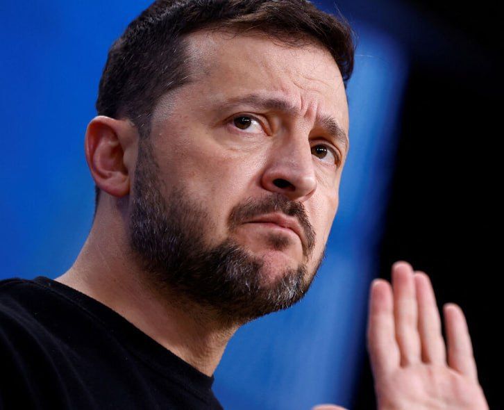 Зеленского часто били в Кривом Роге из-за того, что он рос «евреем маленького роста», рассказал глава фракции «Слуга народа» Арахамия