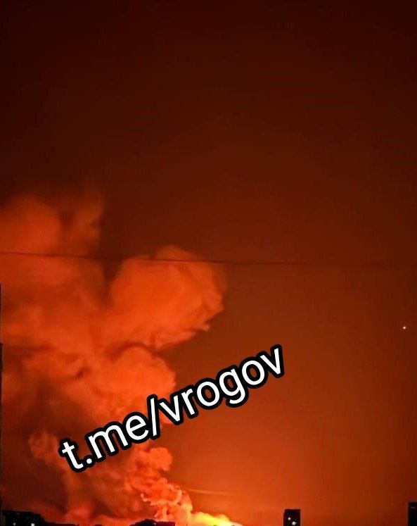 Владимир Рогов: Вечерний квартал в Кривом Роге