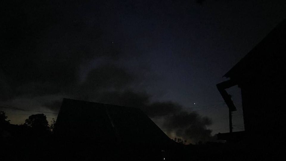 Еще кадры Днепропетровска. Активно по нему сегодня прилетело Еще кадры Днепропетровска. Активно по нему сегодня прилетело