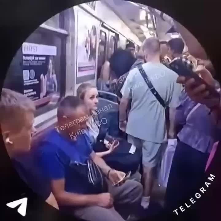 Это видео облетело всю телегу