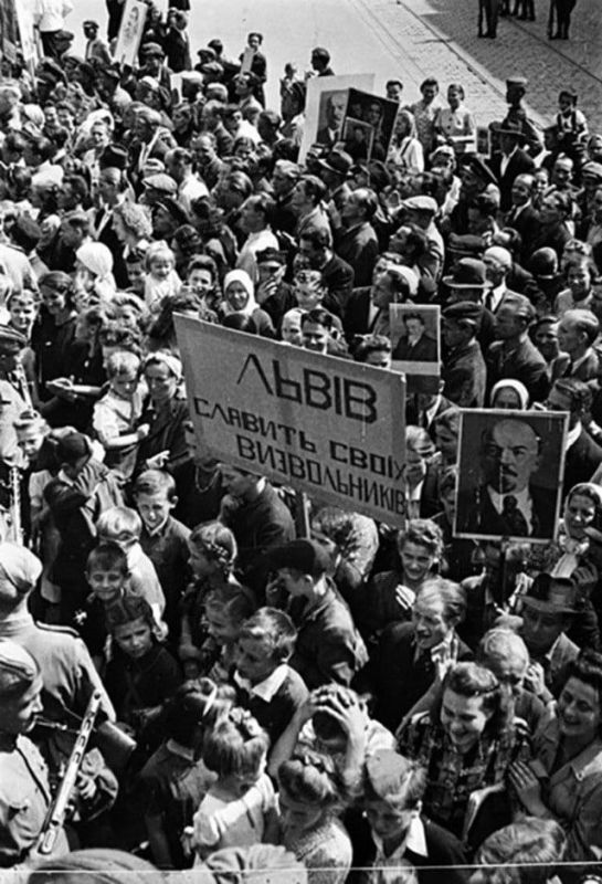 27 июля 1944 года Красная армия освободила Львов от немецко-фашистских захватчиков 27 июля 1944 года Красная армия освободила Львов от немецко-фашистских захватчиков