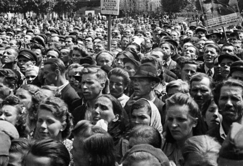 27 июля 1944 года Красная армия освободила Львов от немецко-фашистских захватчиков 27 июля 1944 года Красная армия освободила Львов от немецко-фашистских захватчиков