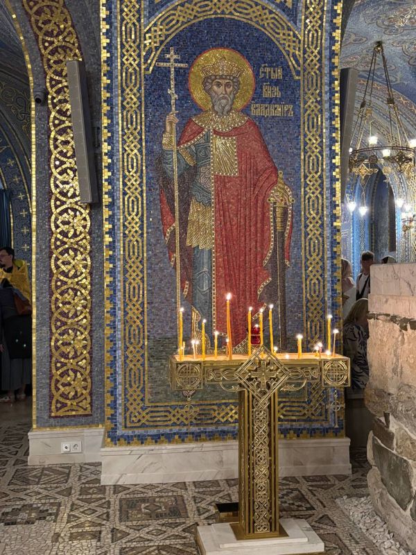 Константин Малофеев: С Днём России!. Сегодня – память Святого равноапостольного Князя Владимира, День Крещения Руси Константин Малофеев: С Днём России!. Сегодня – память Святого равноапостольного Князя Владимира, День Крещения Руси