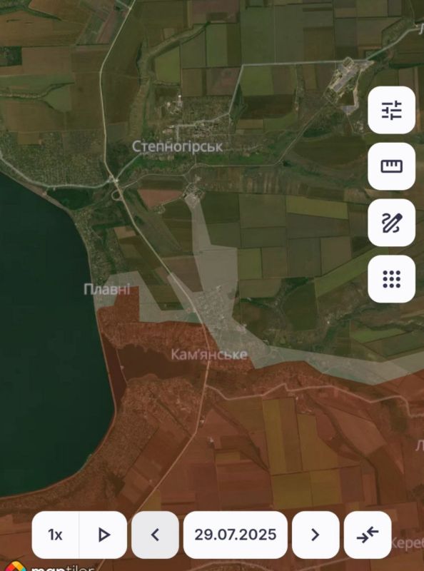 Раз были упомянуты украинские ресурсы, то стоит сказать и то, что они подтверждают ранее озвученную информацию о продвижении к Северску и переход под контроль села Верхнекамское Раз были упомянуты украинские ресурсы, то стоит сказать и то, что они подтверждают ранее озвученную информацию о продвижении к Северску и переход под контроль села Верхнекамское