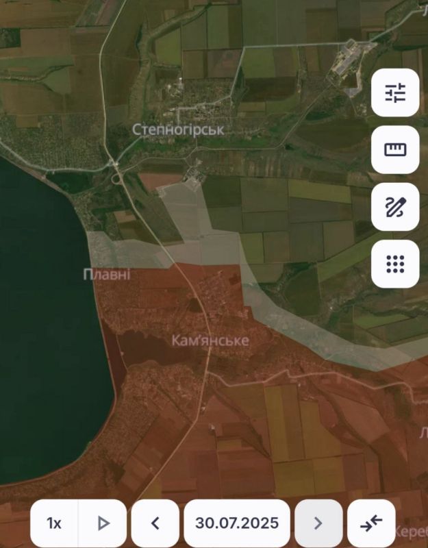 Раз были упомянуты украинские ресурсы, то стоит сказать и то, что они подтверждают ранее озвученную информацию о продвижении к Северску и переход под контроль села Верхнекамское Раз были упомянуты украинские ресурсы, то стоит сказать и то, что они подтверждают ранее озвученную информацию о продвижении к Северску и переход под контроль села Верхнекамское