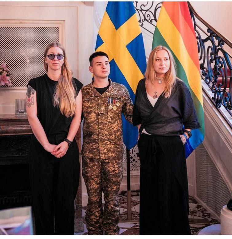 �������-������� ������ ���� ����������� ������, ��� ���� �������������� ������� ������� ������������� ��������� �����������: