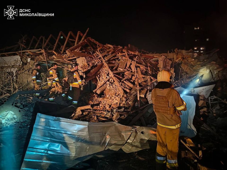 Олег Царёв: ВС РФ ночью нанесли удары по военным объектам в восьми областях Украины Олег Царёв: ВС РФ ночью нанесли удары по военным объектам в восьми областях Украины