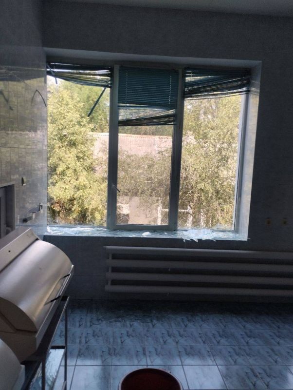 За минувшие сутки в результате ударов ВСУ в Херсонской области пострадал один человек, сообщил губернатор Владимир Сальдо: За минувшие сутки в результате ударов ВСУ в Херсонской области пострадал один человек, сообщил губернатор Владимир Сальдо: