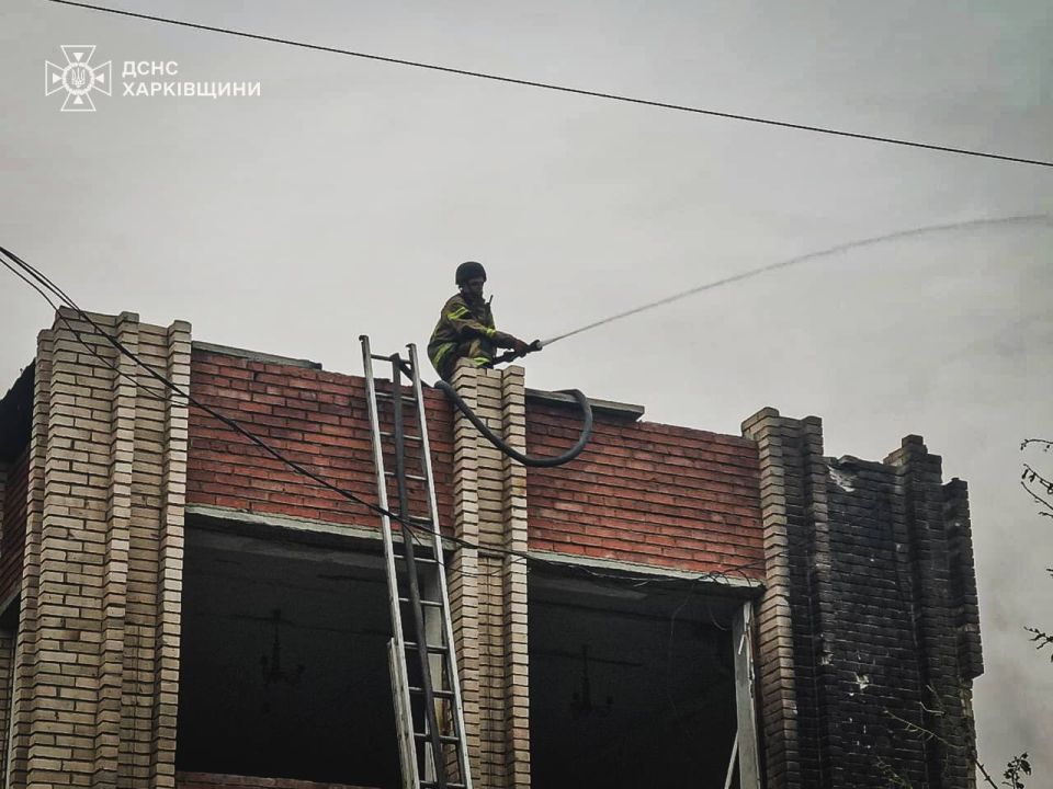 Олег Царёв: ВС РФ ночью нанесли удары по военным объектам в шести областях Украины Олег Царёв: ВС РФ ночью нанесли удары по военным объектам в шести областях Украины