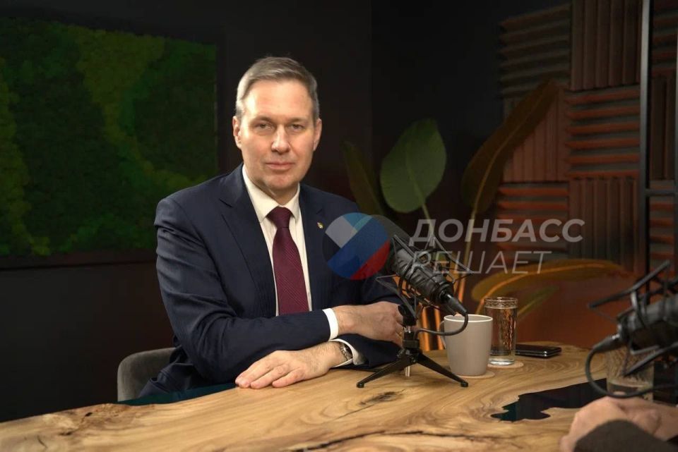 ����� �������� ����� ������� ����������� �� �����, �� �� �� ������, � ���-����� ��� � �����