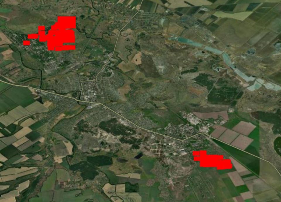 Однозначный вывод делать пока рано, однако судя по спутниковым снимкам, вокруг Павлограда сразу несколько крупных очагов возгорания