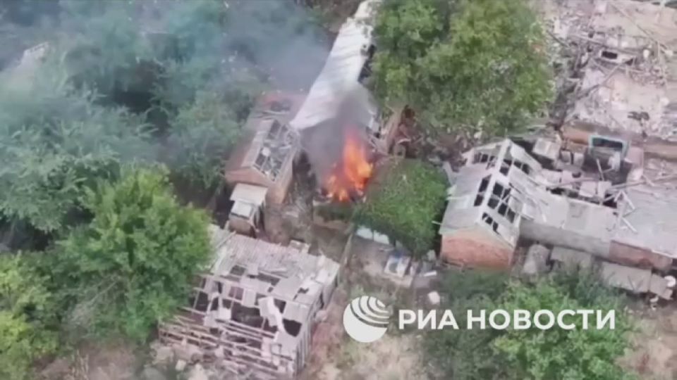 ������������� ������� ���� 42-� ����������� ������� ����������� "�����" �������� ���������� �������� �� ������� ��� ������� � ����� ����� �������� � ����������� �������, ��������� ��� ������� �������� ������ ����������� �...