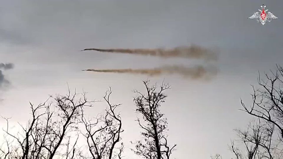 На кадрах работа РСЗО "Ураган" по живой силе противника в Днепропетровской области