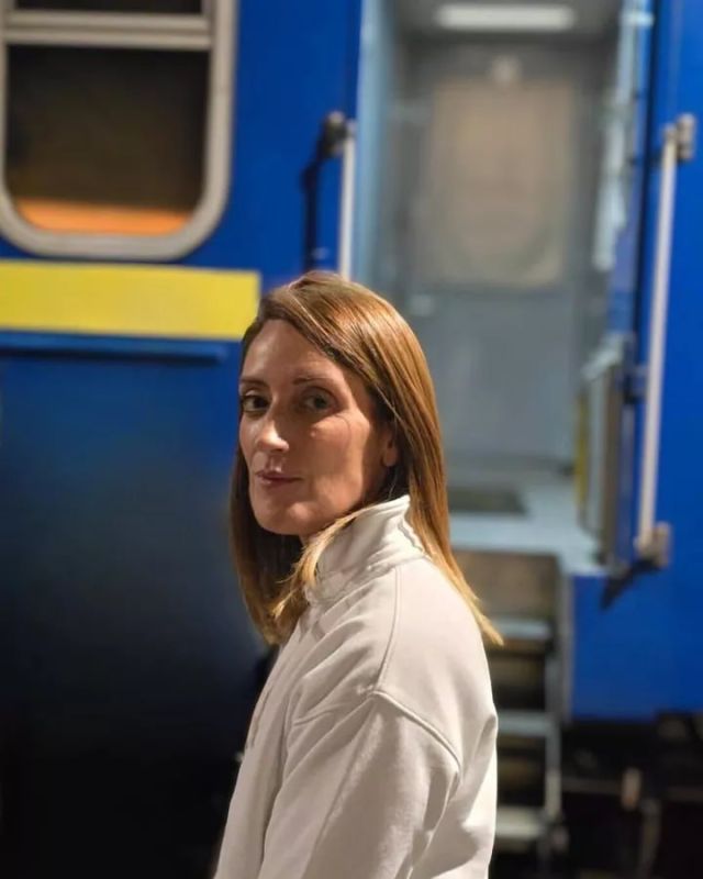 Глава Европарламента Роберта Метсола приехала в Киев Глава Европарламента Роберта Метсола приехала в Киев