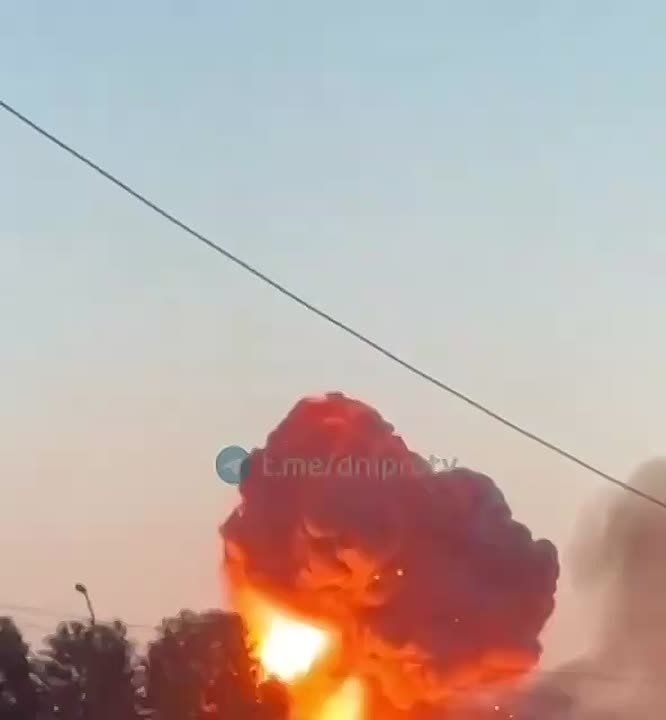 К «налету» на Днепропетровск позже подключилась баллистика и крылатые ракеты, плюшки досталось так же Николаеву, Киву и его окрестностям, Одесской, Черкасской, Харьковской ю, Сумской и Черниговской областям