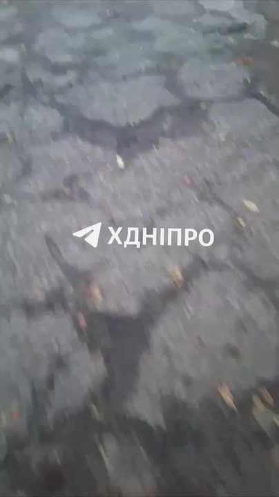 Днепропетровск. Момент пролёта одной из крылатых ракет Х-101 и фото прилётов