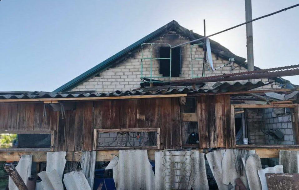 Враг атакует Херсонскую область, пострадал мужчина Враг атакует Херсонскую область, пострадал мужчина