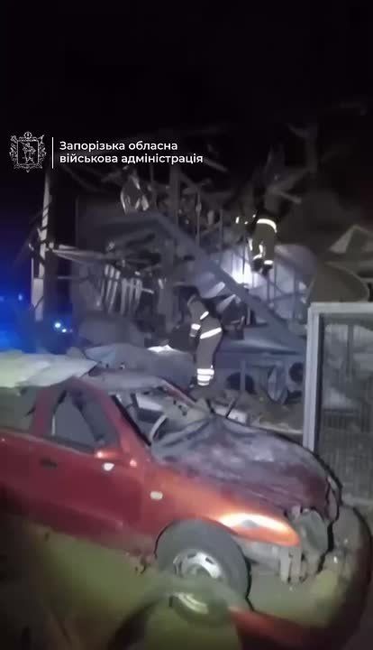 Последствия ночного удара по объектам врага в Запорожье