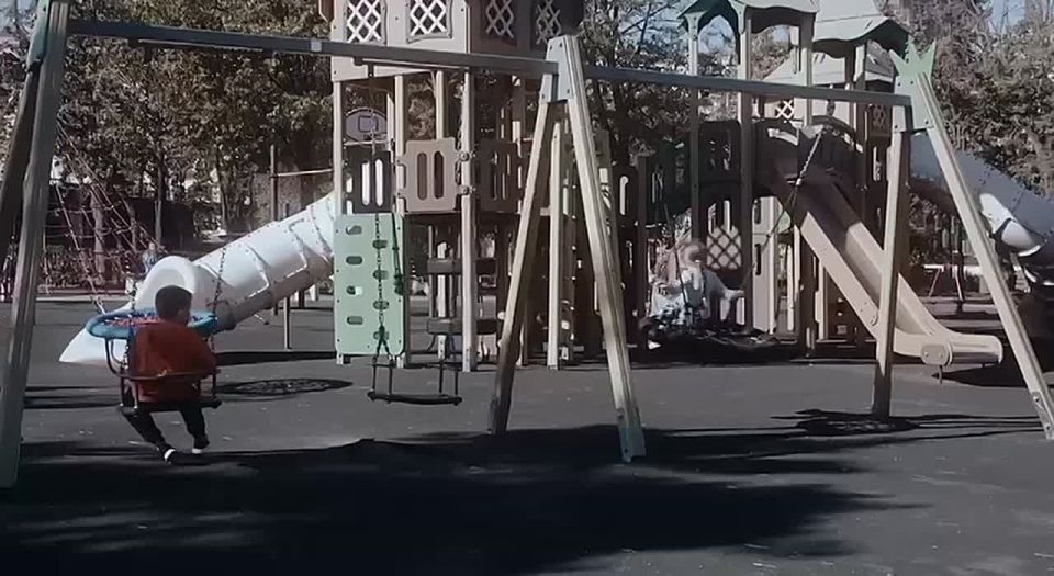 К годовщине воссоединения России с Донецкой и Луганской народными республиками, Херсонской и Запорожской областями