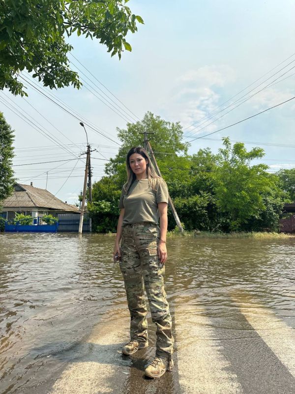 Марина Ким: Нет слов. Убит наш товарищ. Нагло, варварски, «Бабой-ягой», сбросом Марина Ким: Нет слов. Убит наш товарищ. Нагло, варварски, «Бабой-ягой», сбросом