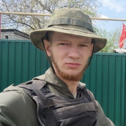 Георгий Медведев: Близится полдень, а телефон непривычно молчит