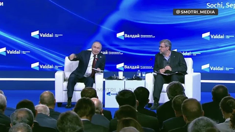 Даже наши либералы, наши западники так говорят — Европа исчезает