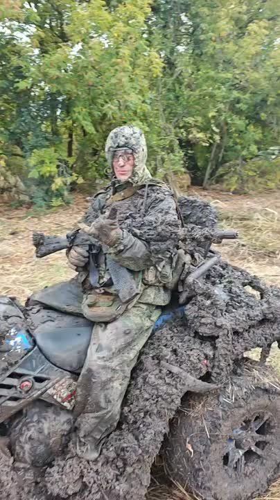 Чингис Дамбиев: Передавали год назад бойцам штурмового отряда 5 отдельной гвардейской танковой бригады квадроцикл