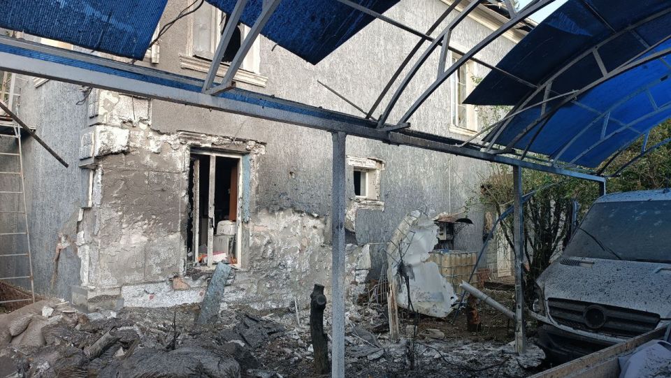 Враг продолжает обстреливать гражданскую инфраструктуру Херсонской области