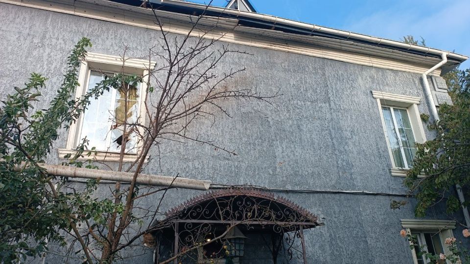 Враг продолжает обстреливать гражданскую инфраструктуру Херсонской области Враг продолжает обстреливать гражданскую инфраструктуру Херсонской области