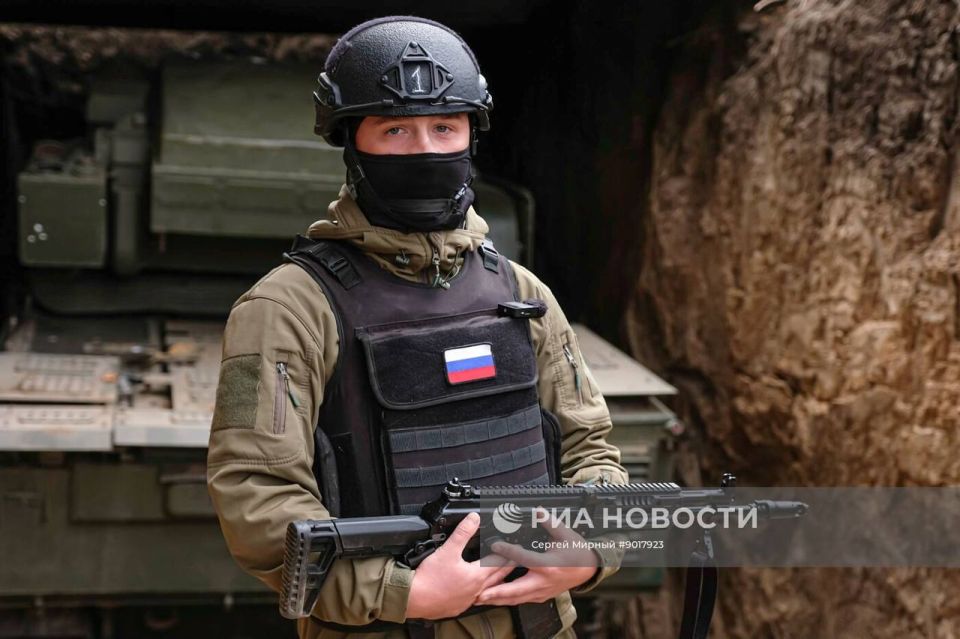 Выход на боевое дежурство расчёта ЗРК 9К332 «Тор-М2» группировки войск «Днепр» в Запорожской области