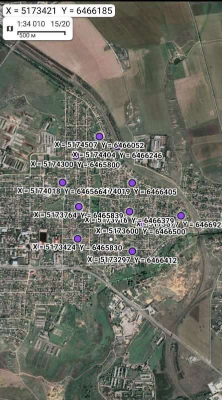 Херсонское направление.. н.п.Чернобаевка. Нанесён запланированный комбинированный удар РСЗО 18 ОА ГВ "Днепр" по местам скопления живой силы противника. В ближайшее время удары повторятся, а количество увеличится. Из-за... Херсонское направление.. н.п.Чернобаевка. Нанесён запланированный комбинированный удар РСЗО 18 ОА ГВ "Днепр" по местам скопления живой силы противника. В ближайшее время удары повторятся, а количество увеличится. Из-за...