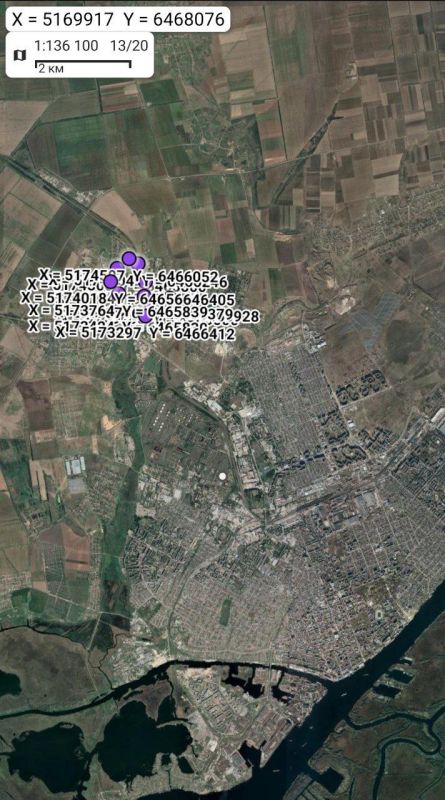 Херсонское направление.. н.п.Чернобаевка. Нанесён запланированный комбинированный удар РСЗО 18 ОА ГВ "Днепр" по местам скопления живой силы противника. В ближайшее время удары повторятся, а количество увеличится. Из-за... Херсонское направление.. н.п.Чернобаевка. Нанесён запланированный комбинированный удар РСЗО 18 ОА ГВ "Днепр" по местам скопления живой силы противника. В ближайшее время удары повторятся, а количество увеличится. Из-за...