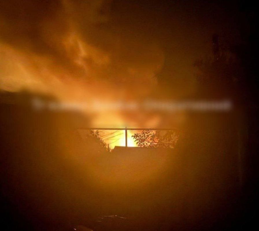 Минувшей ночью не миновала чаша блэкаута сразу несколько оккупированных городов в Донецкой Народной Республике Минувшей ночью не миновала чаша блэкаута сразу несколько оккупированных городов в Донецкой Народной Республике