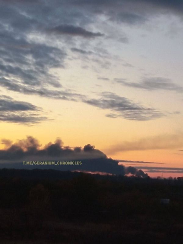 Этой ночью самые эффектные прилёты выпали снова на долю Харьковской области Этой ночью самые эффектные прилёты выпали снова на долю Харьковской области