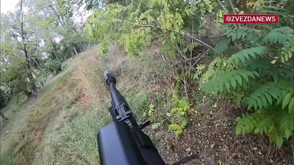 Всушники вешают на свои блиндажи датчики движения — наши бойцы отдают координаты, и с ними расправляется миномет, рассказал штурмовик с позывным Магнат